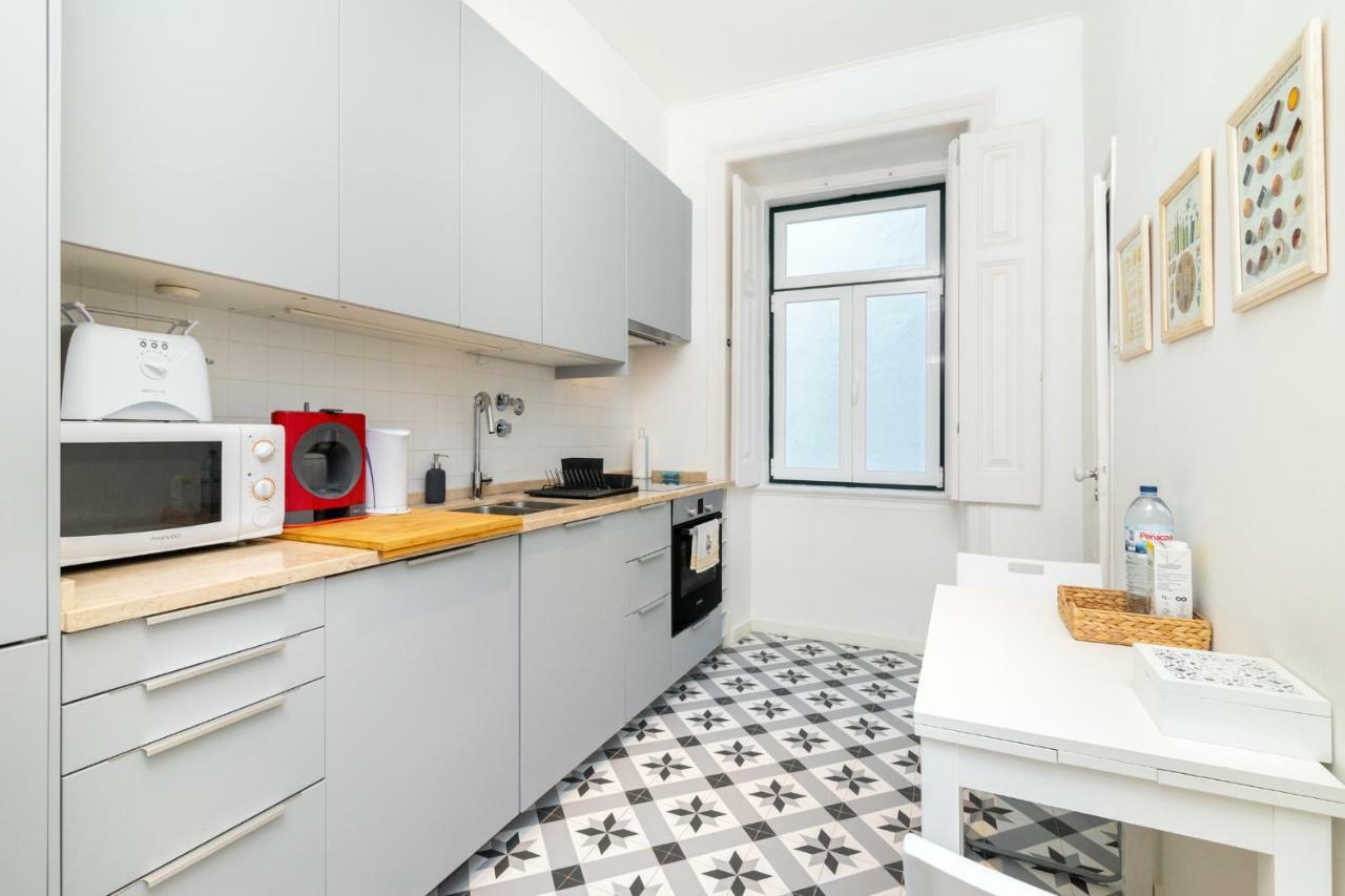 4 Bedroom Apartment On The City Center Лісабон Екстер'єр фото